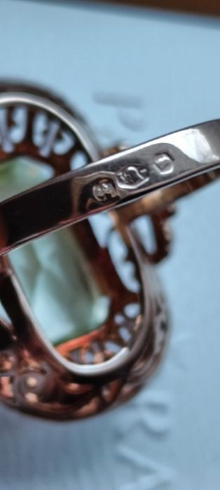 Złoty pierścionek Warmet r.14