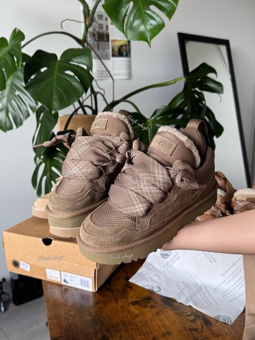 Кросівки UGG Lowmel на хутрі зимні