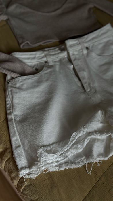 Шорти жіночі джинсові