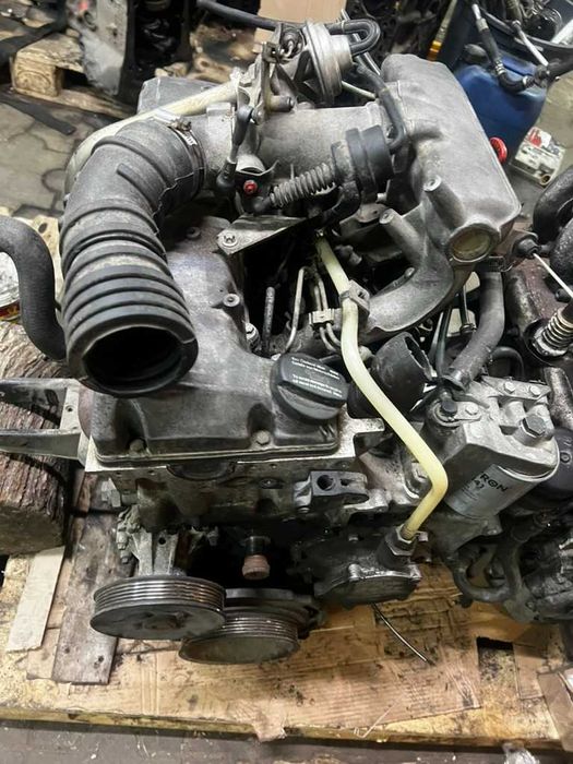 Двигун Mercedes Vito 638 Вито 638 2.3D (комплектний )