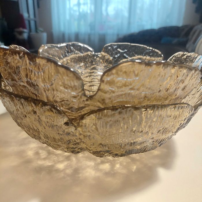 Фарфорові тарілки