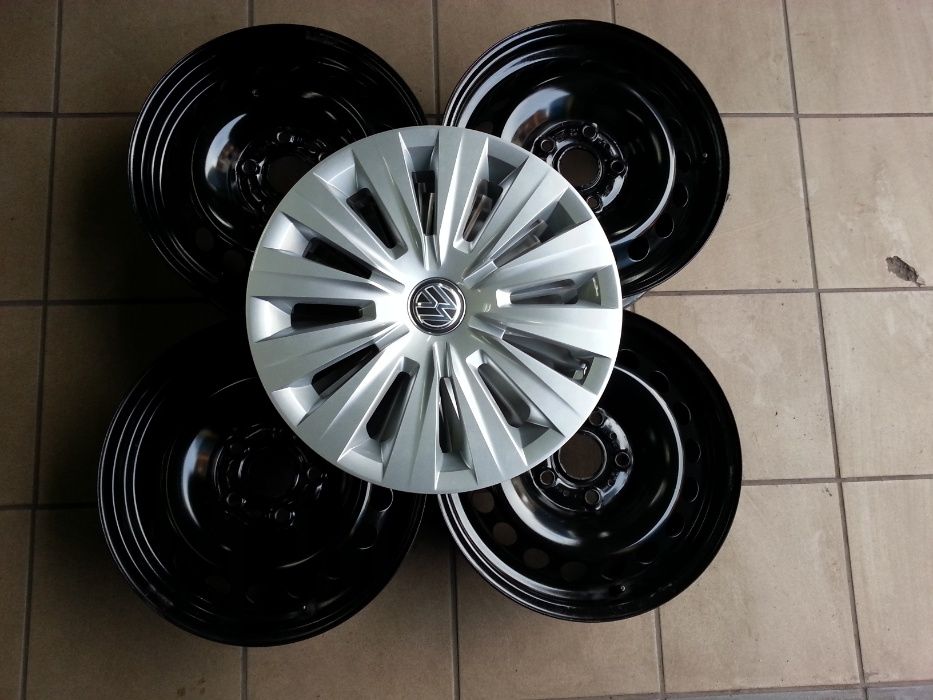 Oryginalne felgi stalowe VW 6x15 5x112 ET-43 + komplet kołpaków