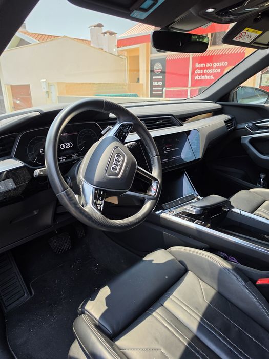 Audi Etron 55 quattro S line