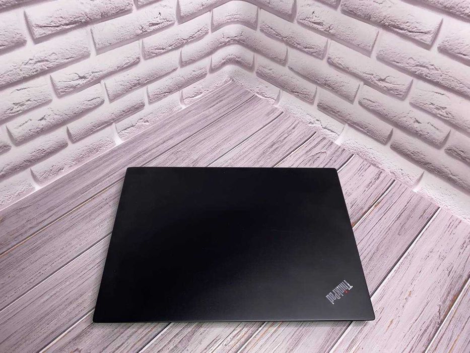 Lenovo ThinkPad E14 | I5-10210u | 8GB Ram | 1TB HDD+128GB SSD