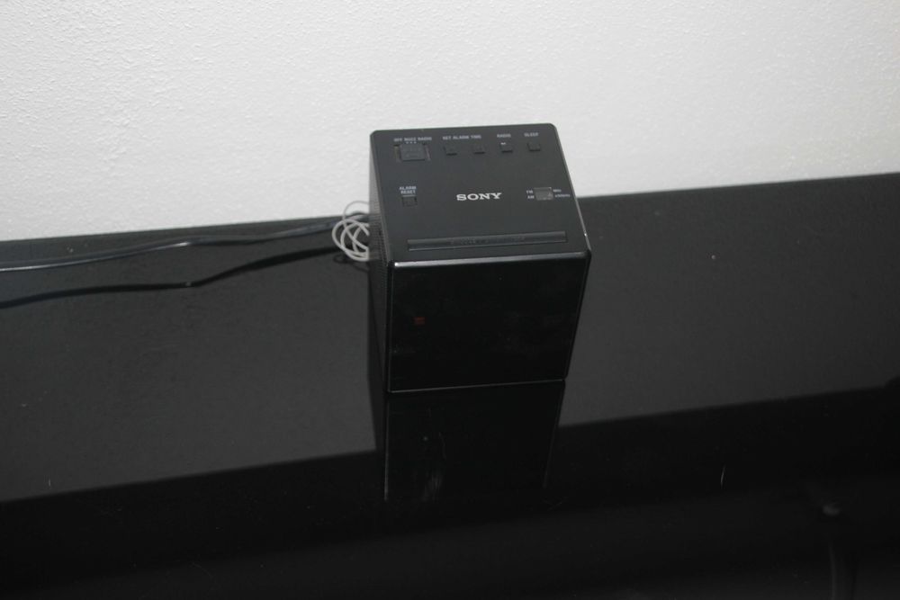 Rádio Despertador SONY ICF-C1 Preto