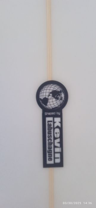 Prancha de surf 5.10 com pouco uso