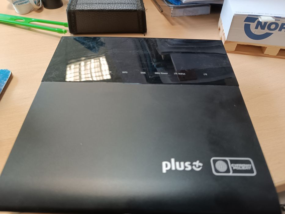 Router wi-fi idu-300