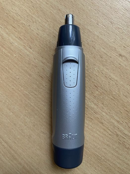 Набір електробритва Braun 3000s Series 3 + тример для носа Braun EN10