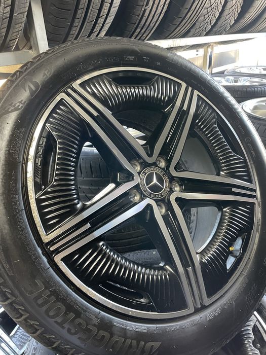 Pack Jantes e pneus 19 Originais AMG Mercedes EQE