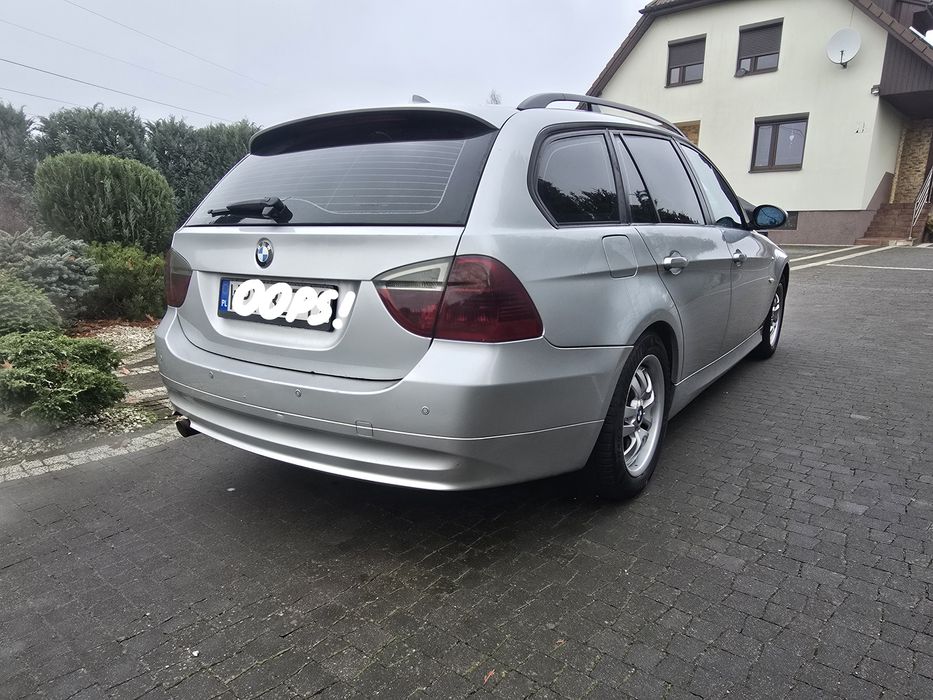 Bmw e91 2.0d m47 Navi cupholdery