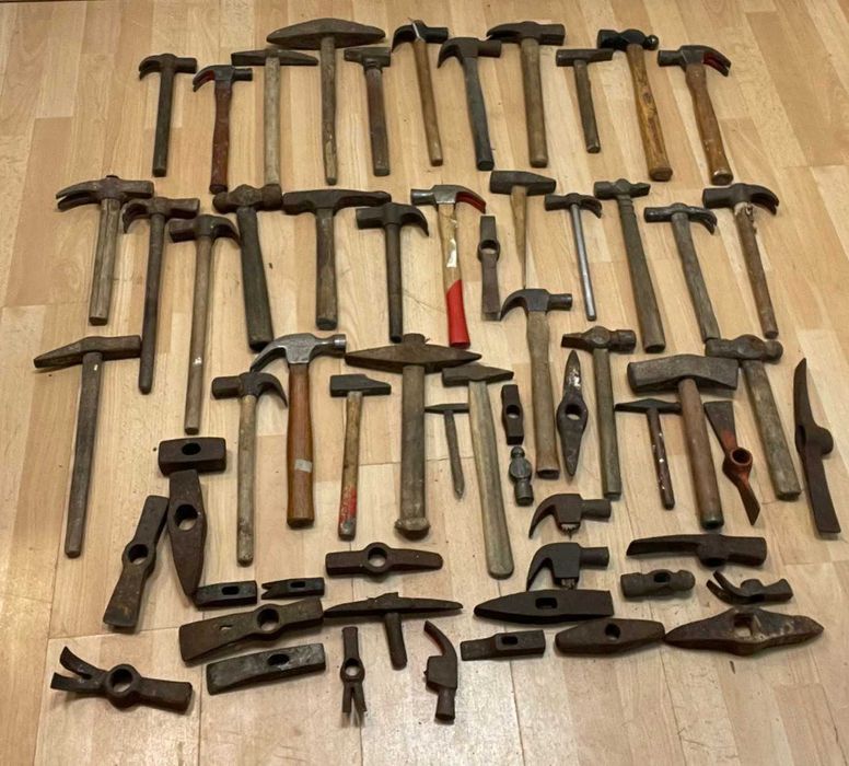 Ferramentas antigas, 60 martelos de diveros tipos e epocas