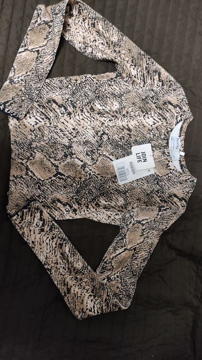 Кофта укорочена нова Xs