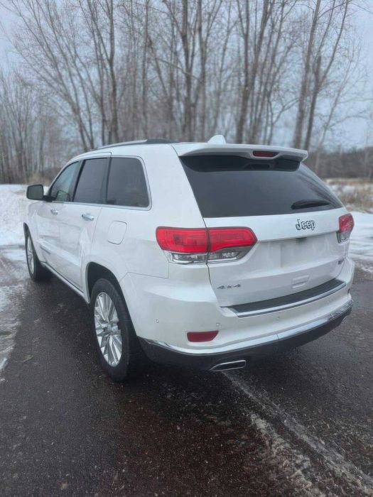 Jeep Grand Cherokee      2017