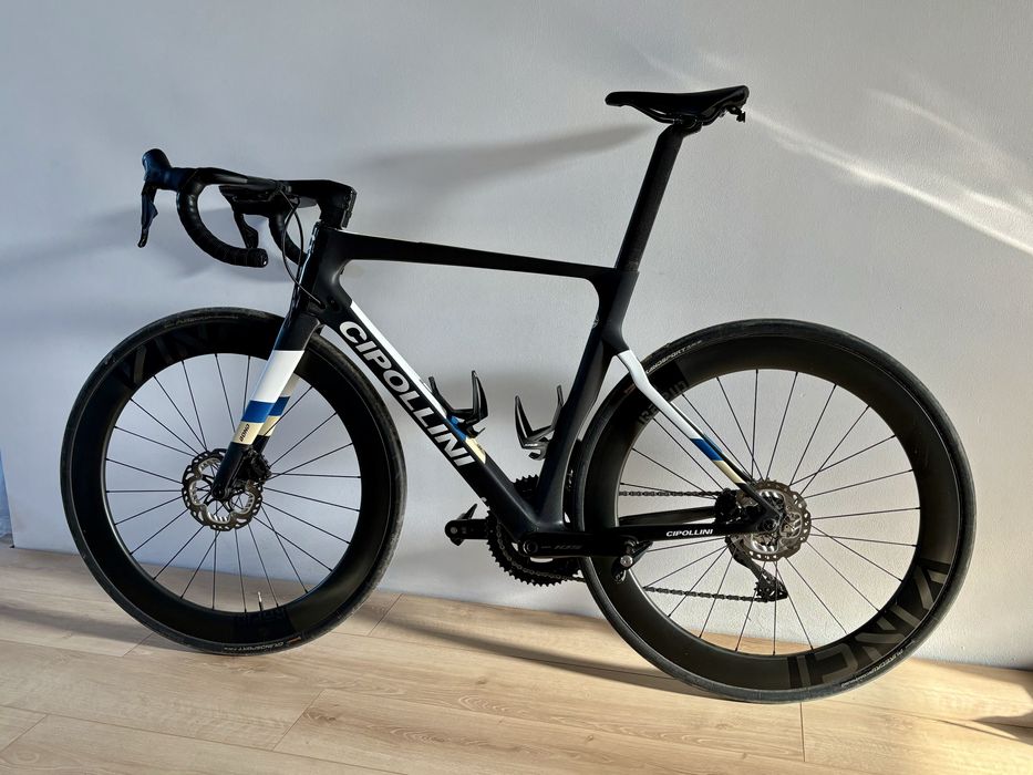 Cipollini Bond2 RAW Carbon – Di2 – Koła Vinci Rapid 60mm - GWARANCJA