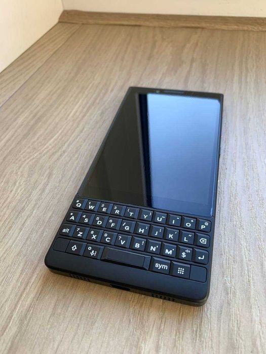 BlackBerry Key2 BBF100-1