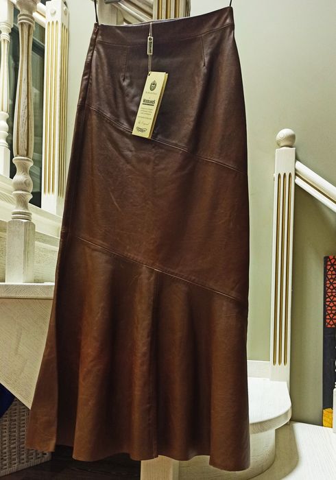 Писк моды, кожаная юбка, трендовая, фирменная, дизайнерская,разм. S-M