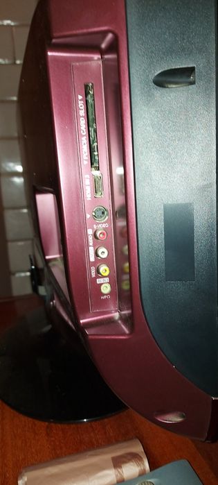 Starszy telewizor LCD