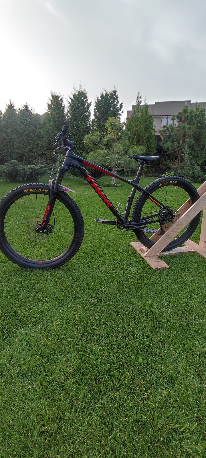 Trek Roscoe 7 2019 L 27 5 27 500 Olx