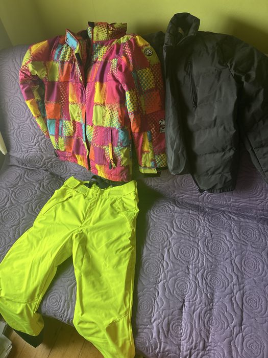 2 kurtki i spodnie na narty, na zime