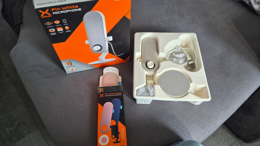 Mikrofon - KRUX Pin White + Gratis