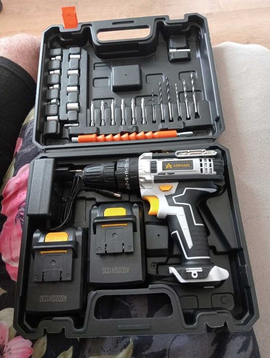 Wkrętarka akumulatorowa udarowa 21V 2x bateria 48Nm 1000W