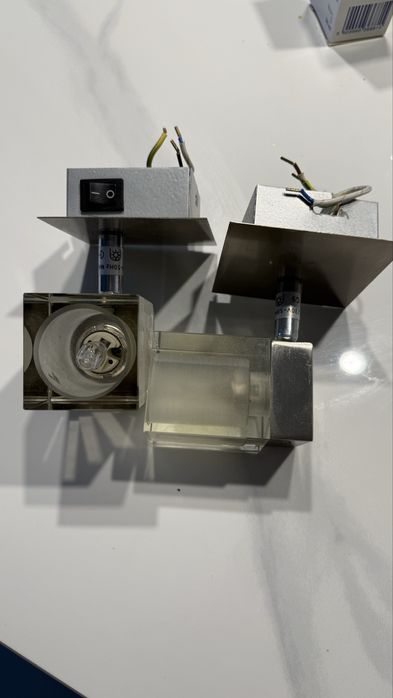 Kinkiety dwie sztuki srebrne ze szkłem