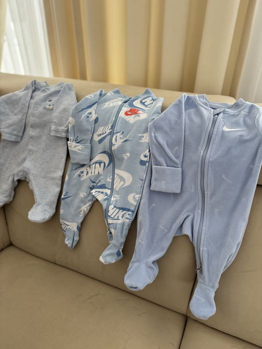 Nike pajacyki rozmiar 56