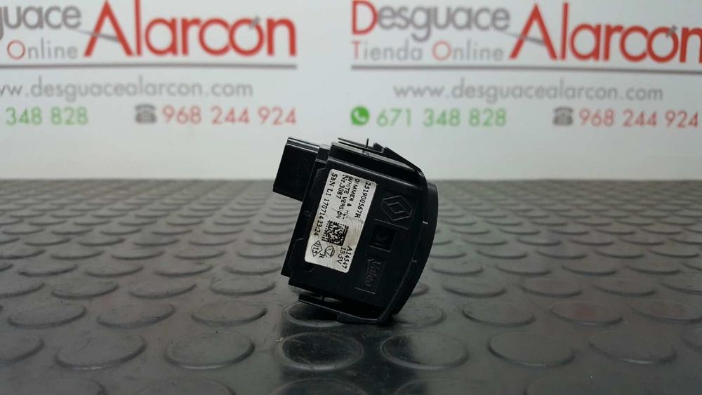 CONTROLE DE AJUSTE DE LUZES RENAULT CLIO IV LIMITED