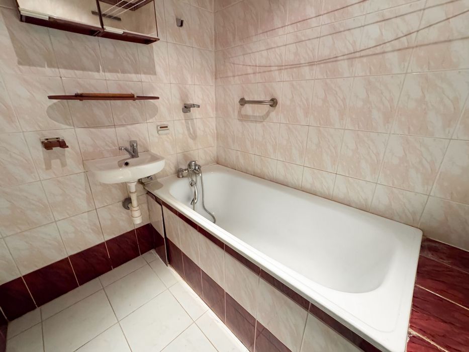 Sprzedam mieszkanie 48 m2 w Zgierzu Osiedle 650 lecia, ul Witkacego