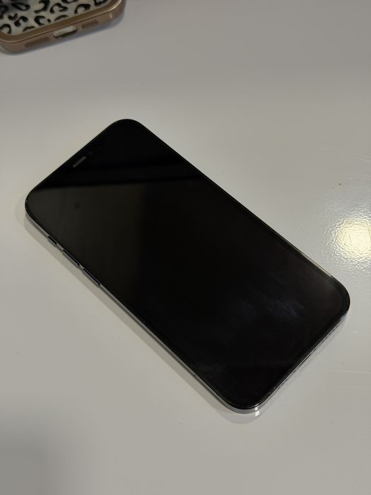 Iphone 12 pro 256 гб Гарний стан
