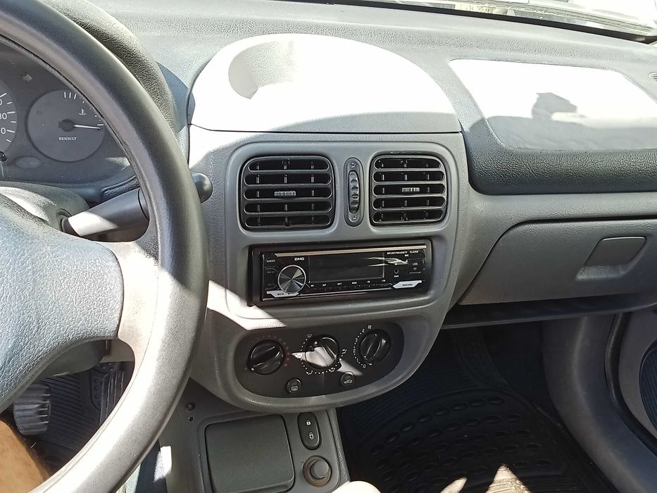 Renault Clio em Coimbra