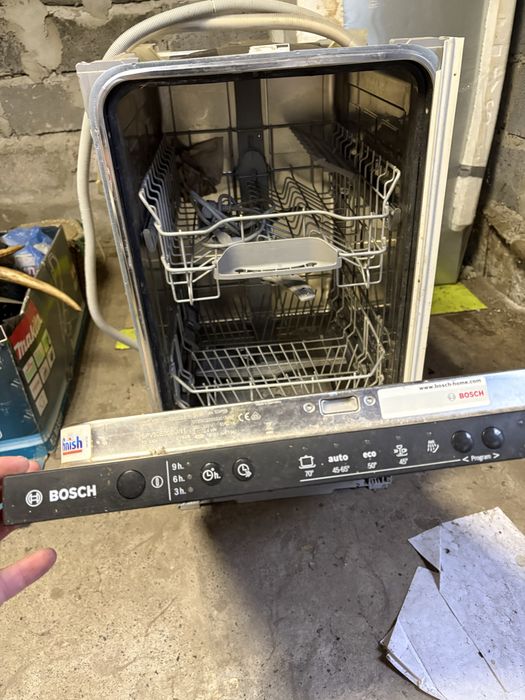 Продам посудомоечную машину