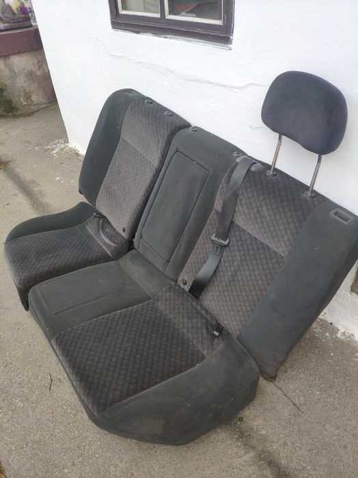 Заднее сиденье Opel Vectra B
