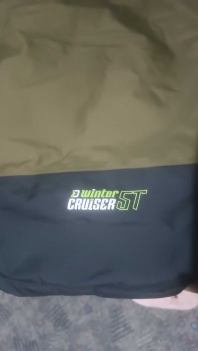 Zimowa kurtka wedkarska Delphin