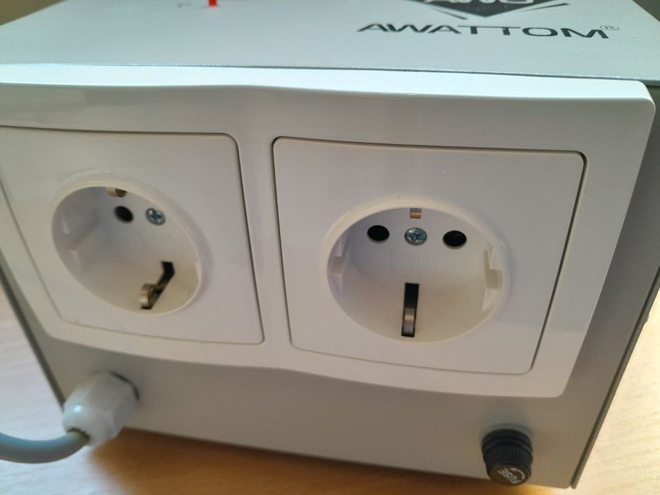 Стабилизатор напряжения СИМИСТОРНЫЙ Awattom СНОПТ 1,0