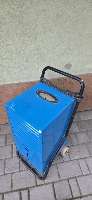 Profesjonalny osuszacz powietrza DST DHB 26