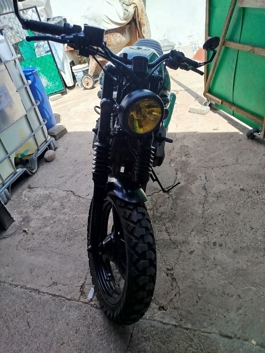 Yamaha xj6 S café Racer/ scrambler