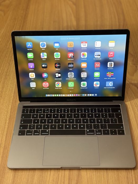 MacBook Pro 13 2019