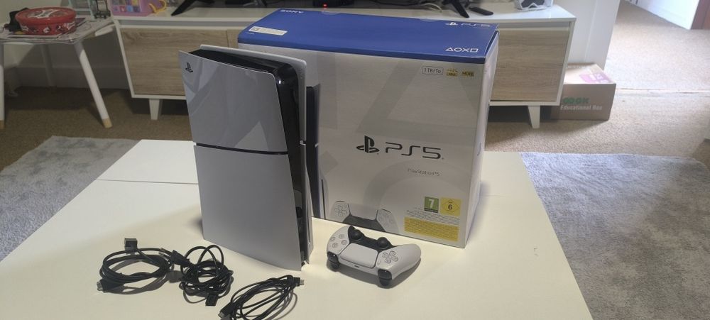 PlayStation 5 Slim 1tb