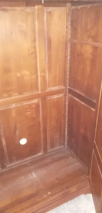 louceiros e cristaleira