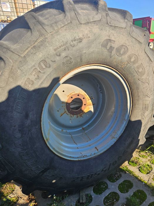 Opona .kola 900.55.32 godyer cale gotowe do jazdy