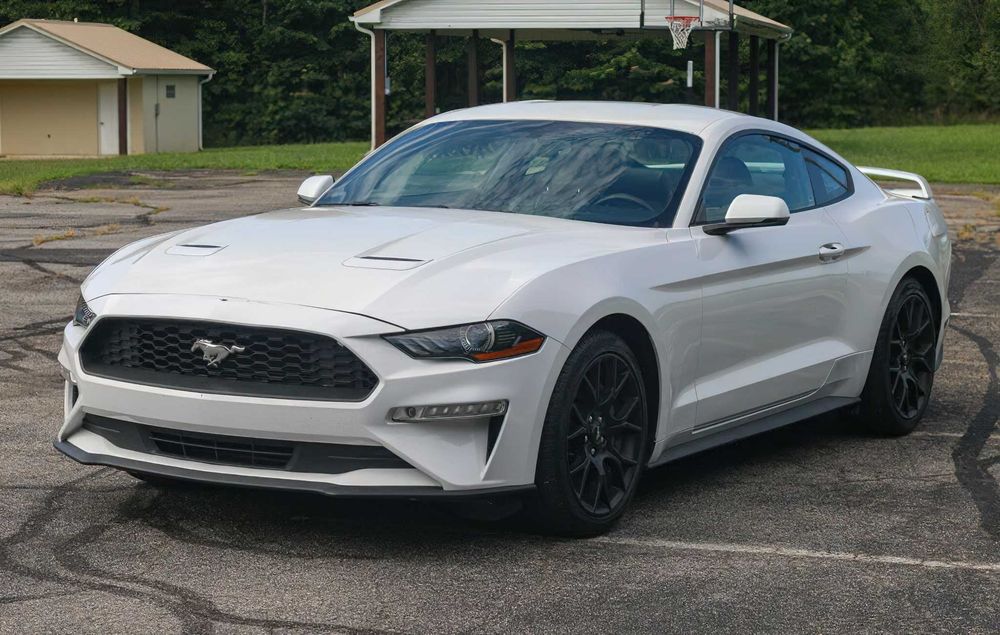 Ford Mustang EcoBoost Premium      2019