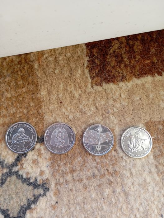 Маю дублі.Міняю на інші.