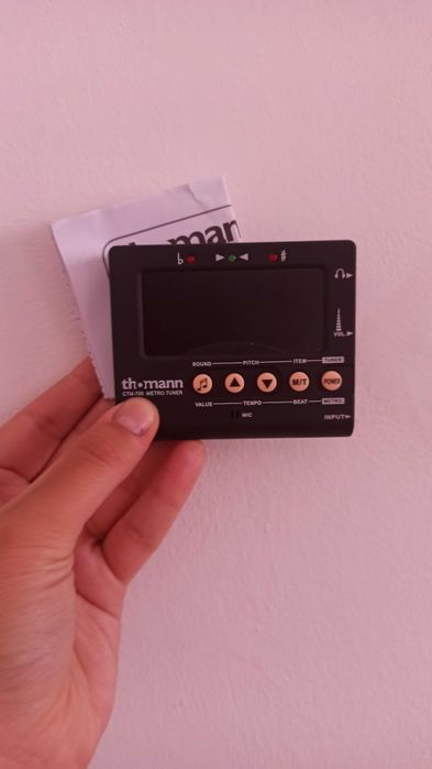 Violino Thomann (case e mais acessórios)