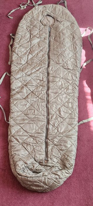 Спальний мішок / Спальник