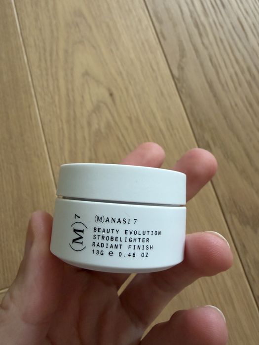 Manasi 7 róż rozświetlacz w kremie