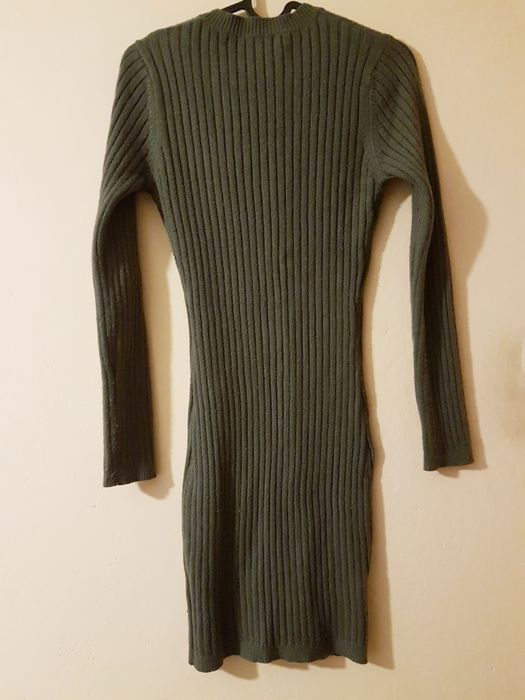 Suknia wiązana khaki