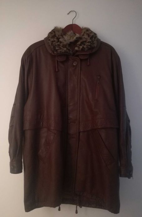 Casaco em pele genuína