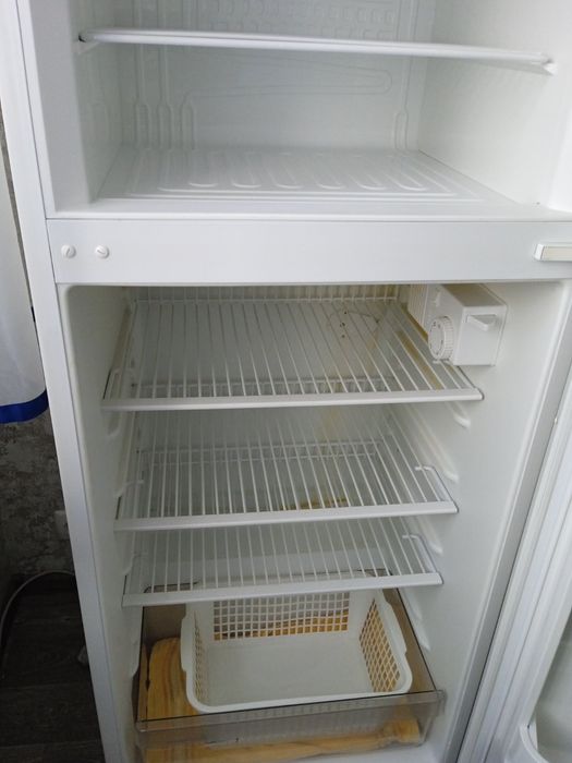 Холодильник SIEMENS Б/У.