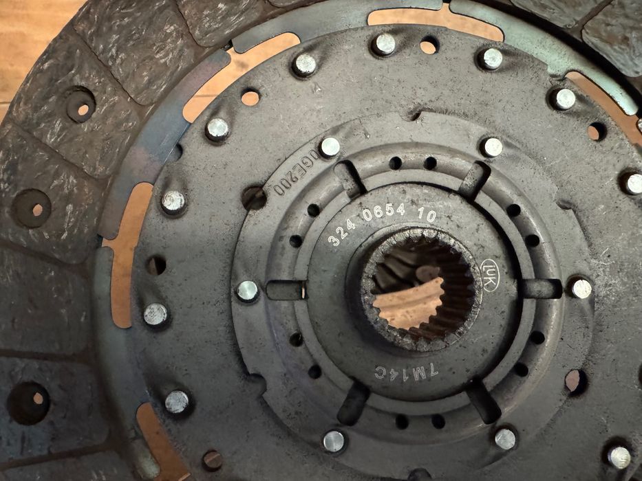 Volante Bimassa + Embreagem VOLVO S40 V50 1.6D D4164T COMO NOVO